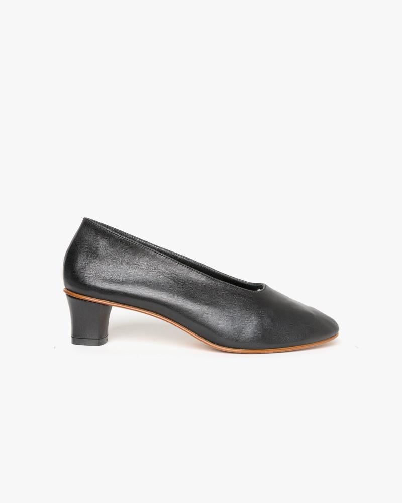 High Glove in Black – minimal-theme-fashion