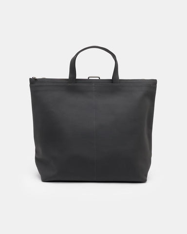 Pilot Backpack in Carbon